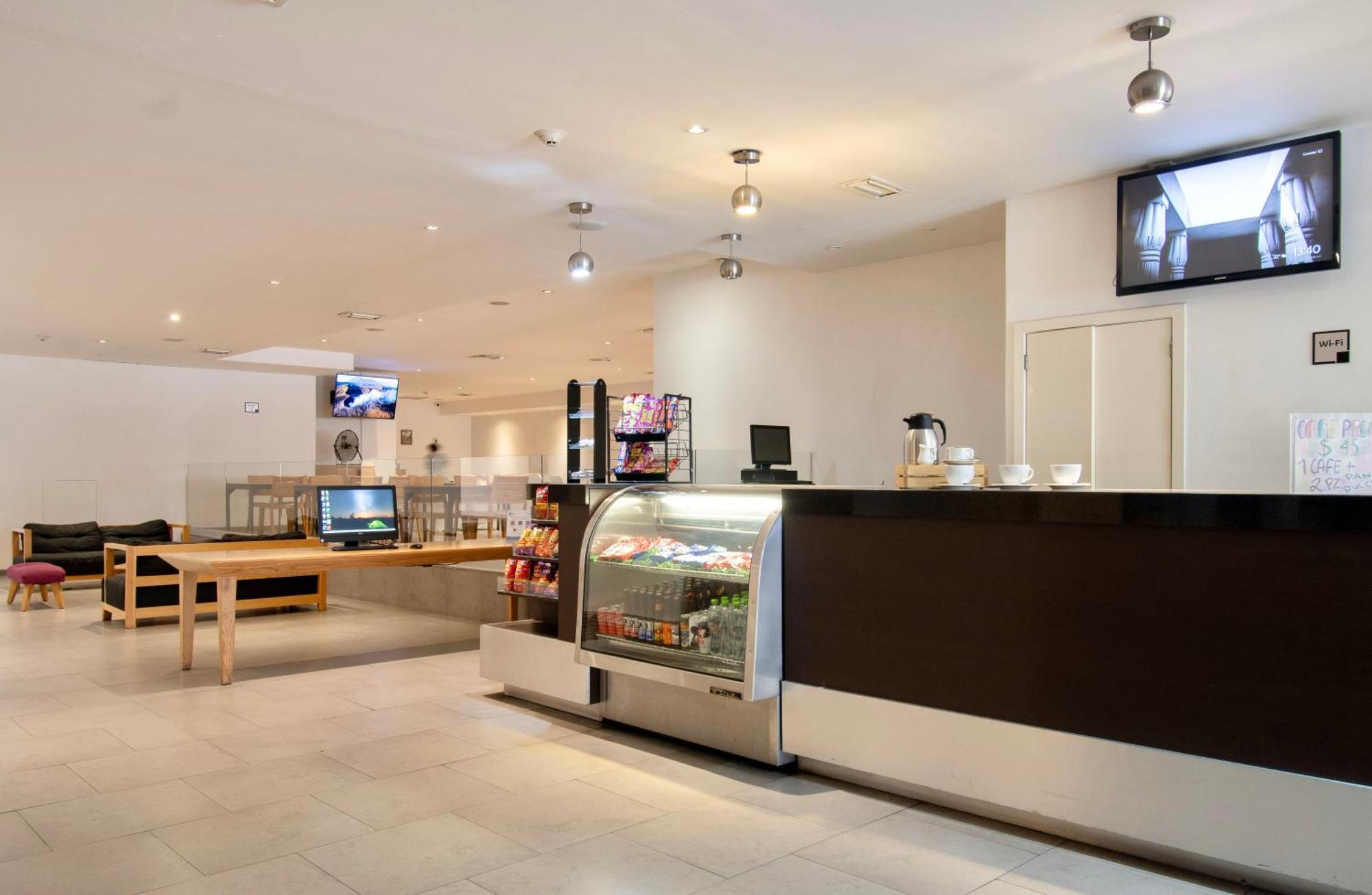 Hotel Plaza Genova Centro Гуадалахара Екстериор снимка